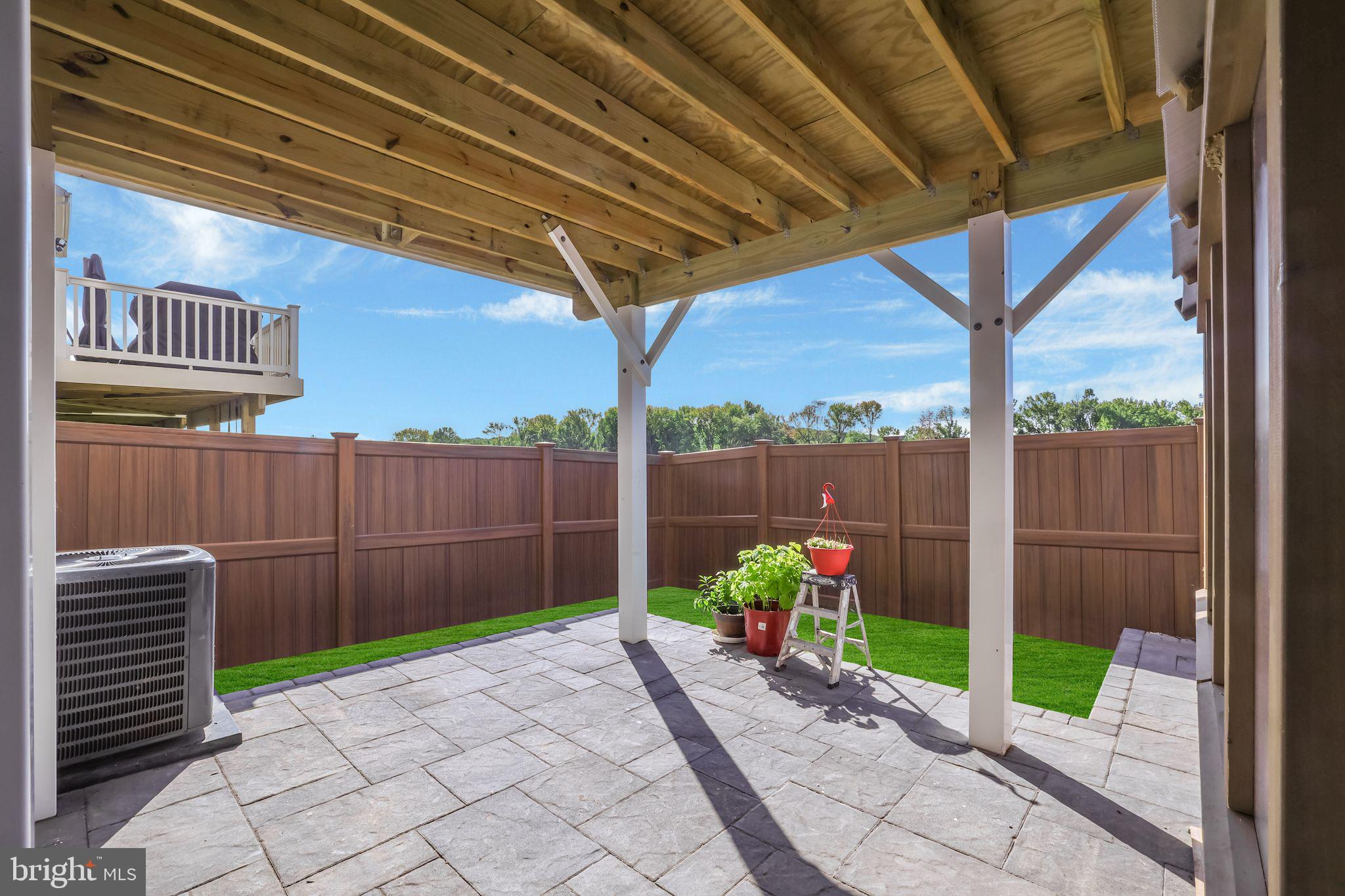 CEDAR HILL - Residential