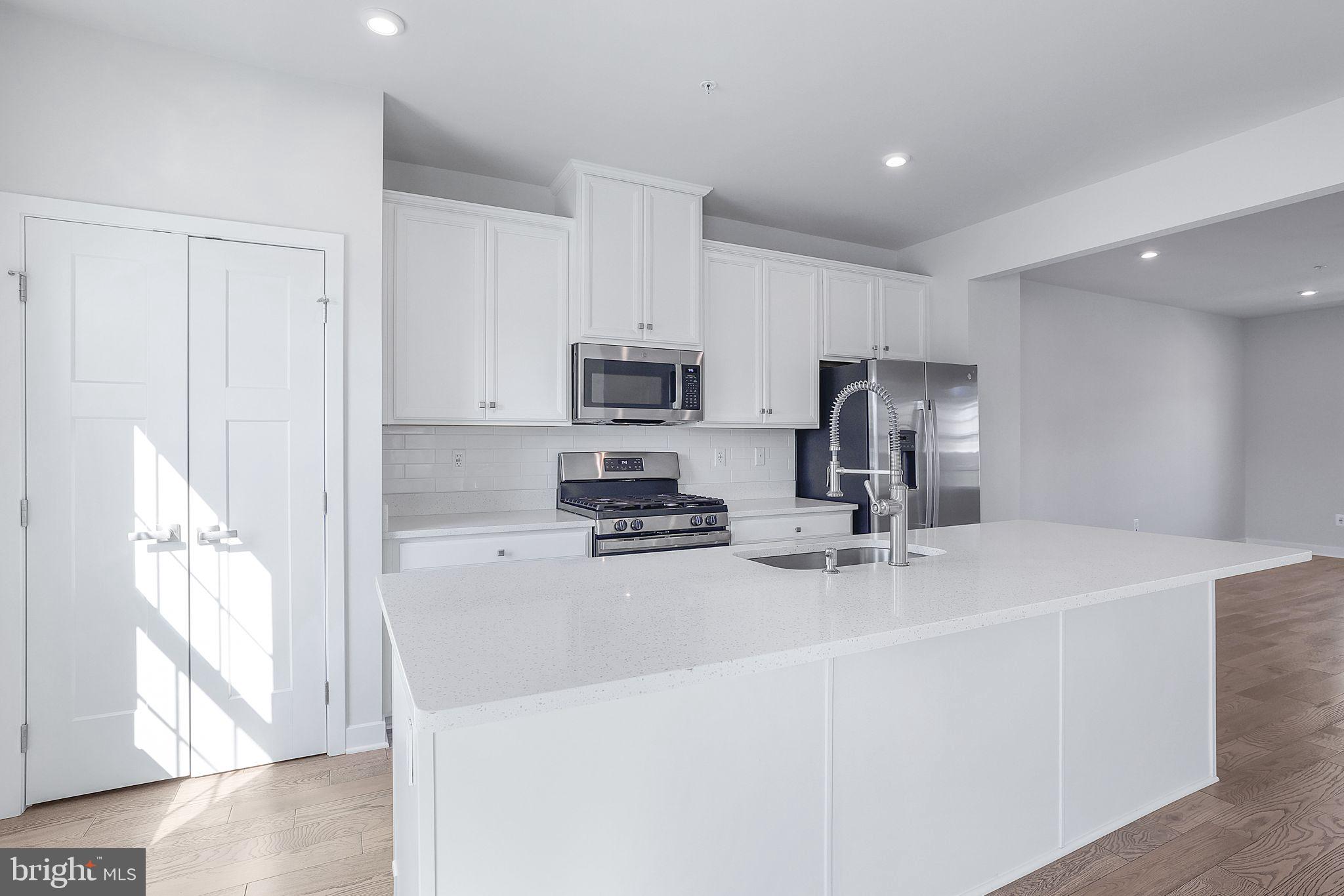 CEDAR HILL - Residential