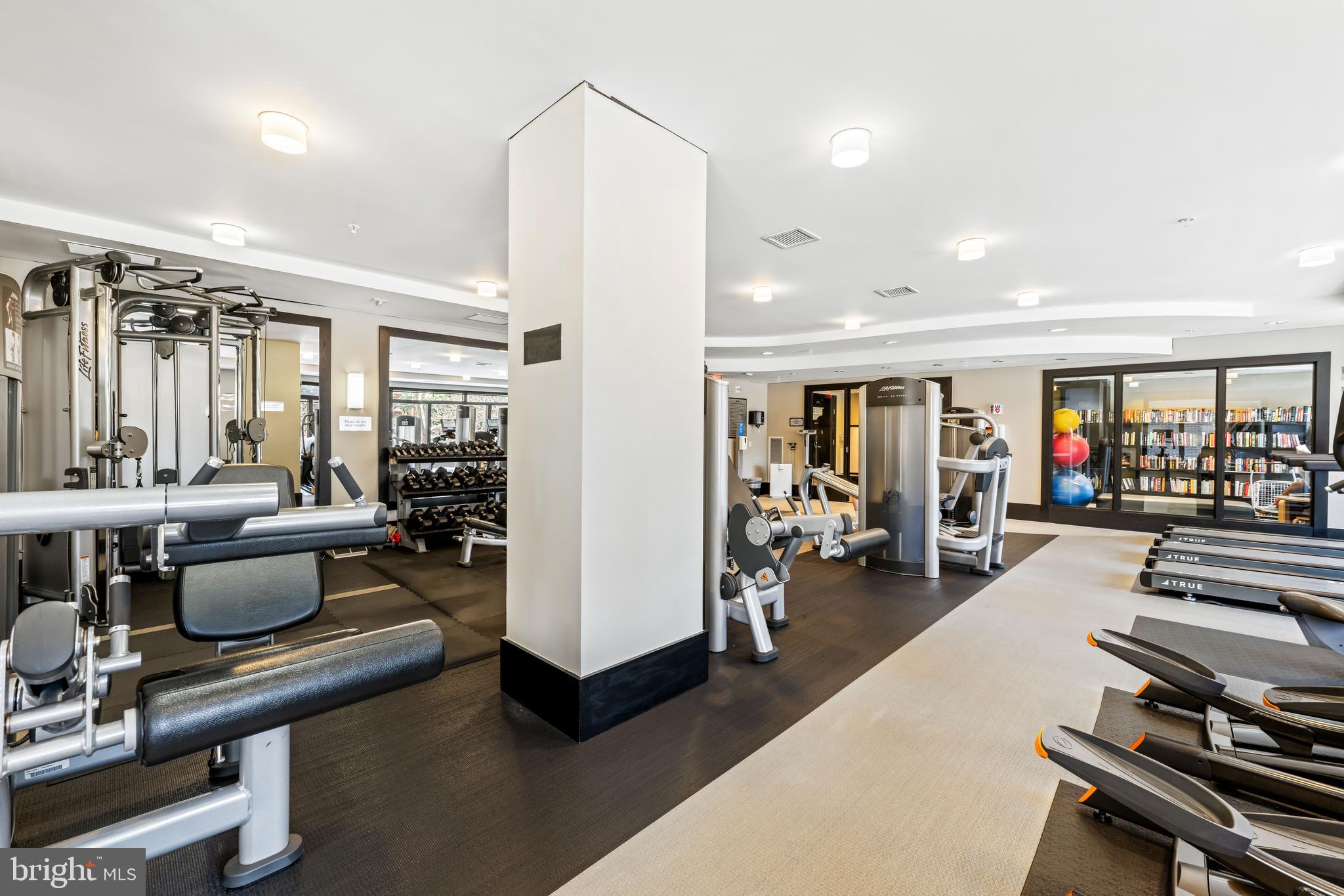 LIONSGATE - Residential