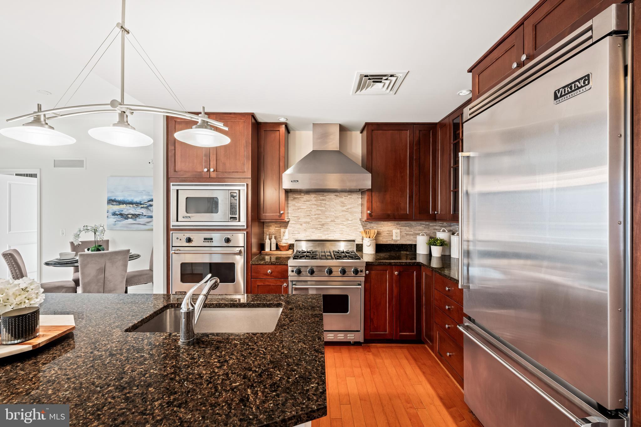 LIONSGATE - Residential