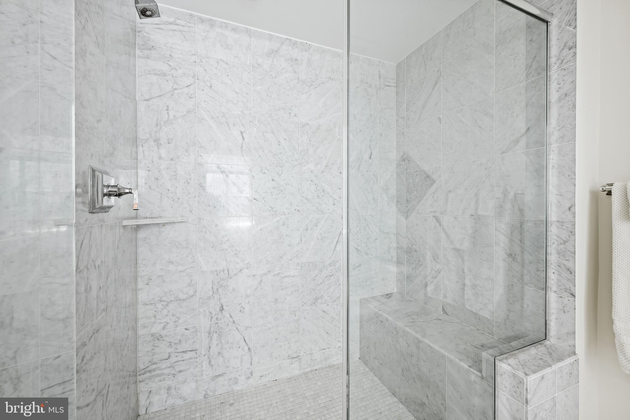 LIONSGATE - Residential