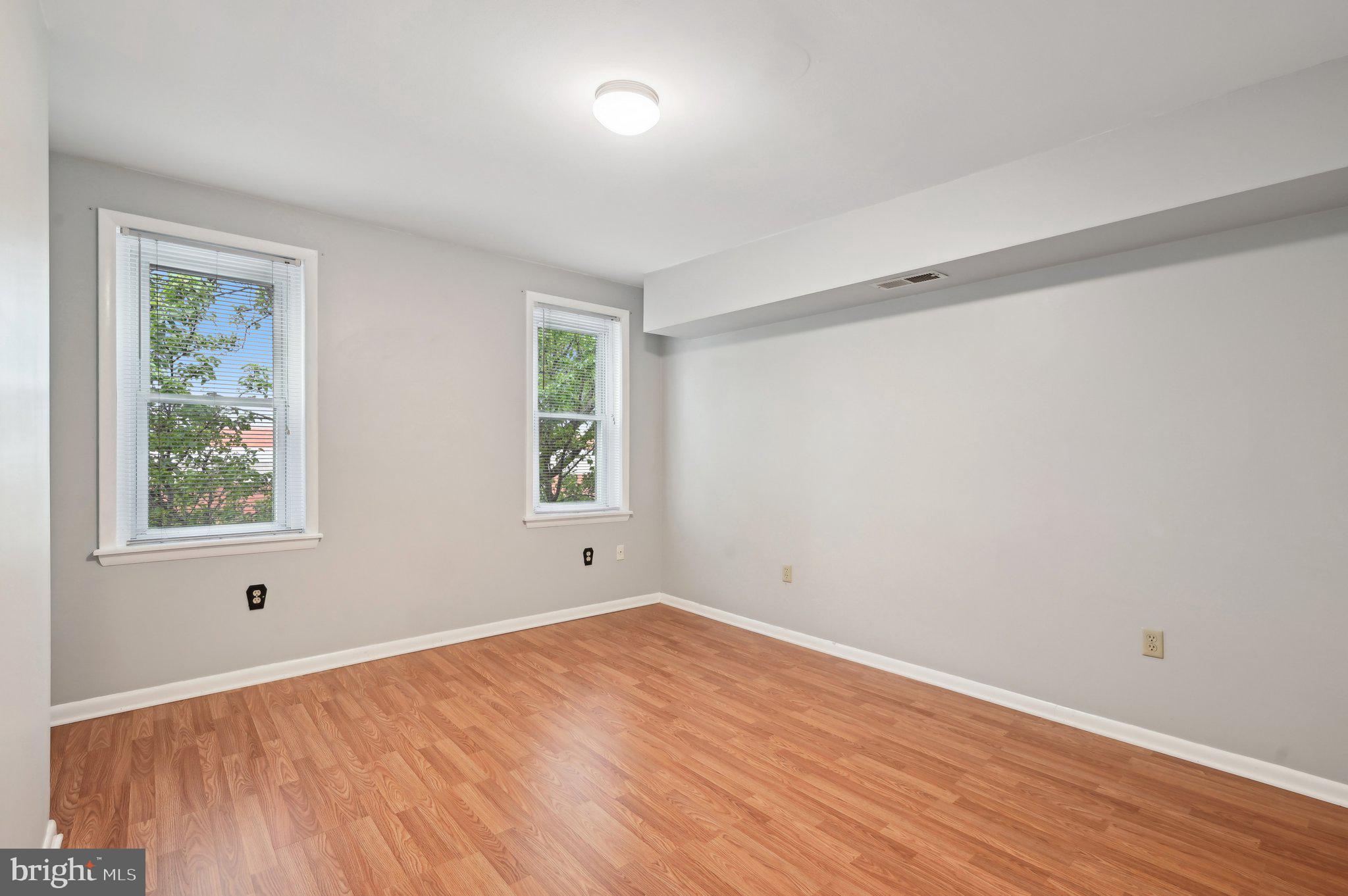 FEDERAL HILL HISTORIC DISTRICT - Residential Lease