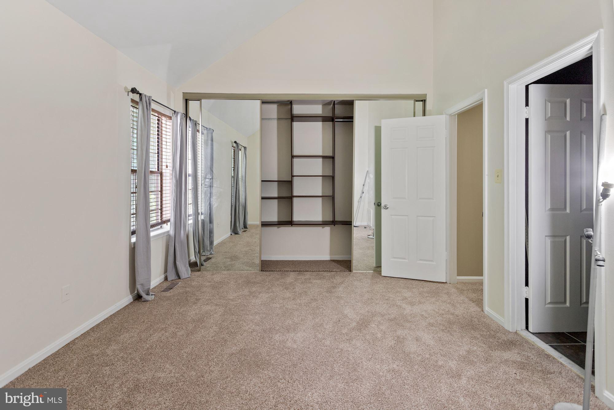 LAUREL LAKES - Residential Lease