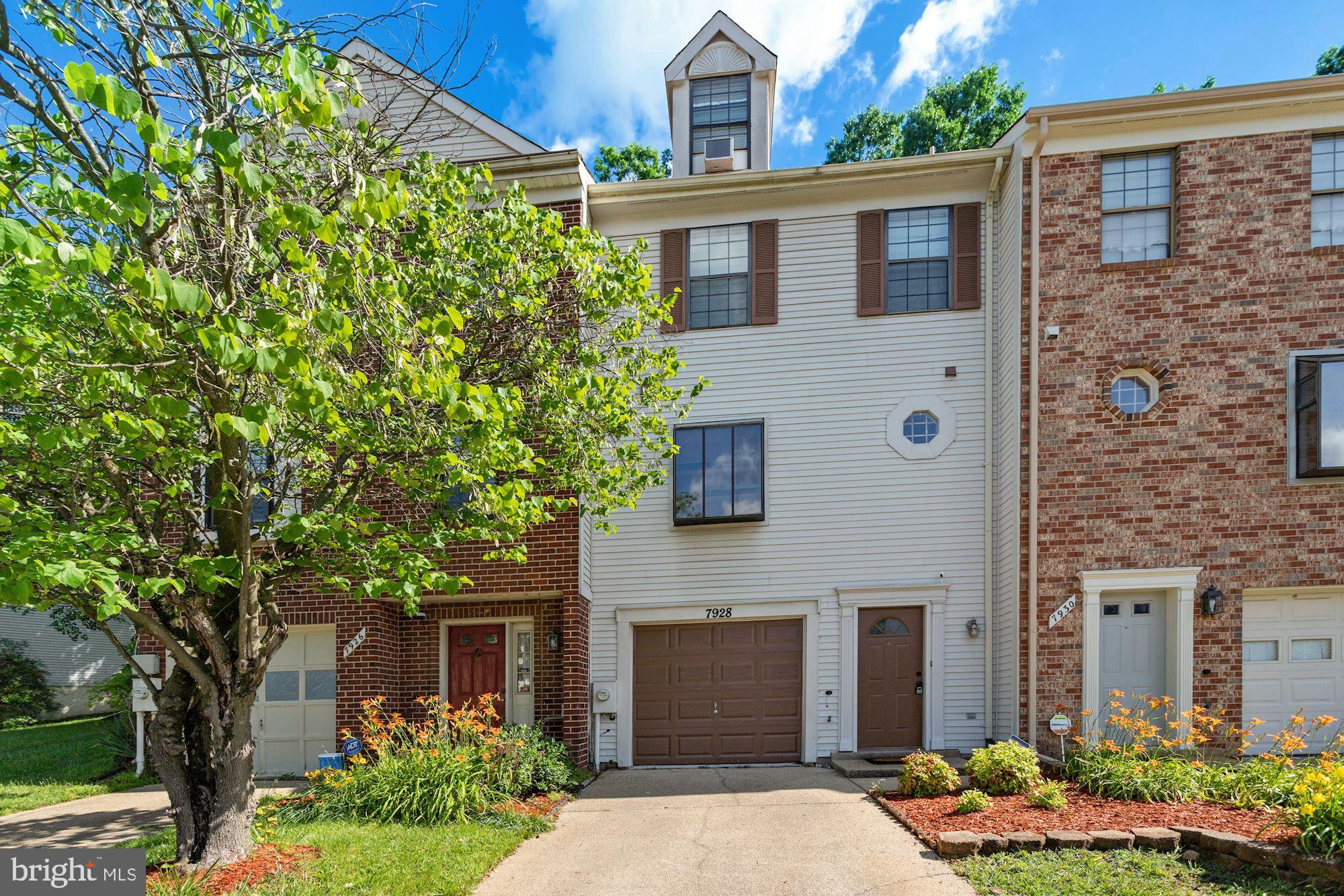 LAUREL LAKES - Residential Lease