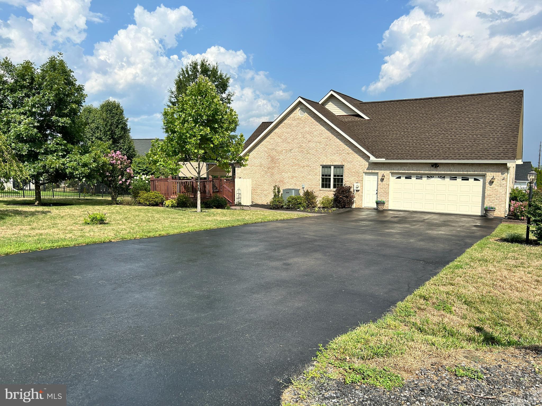 SPRING MILLS - Residential