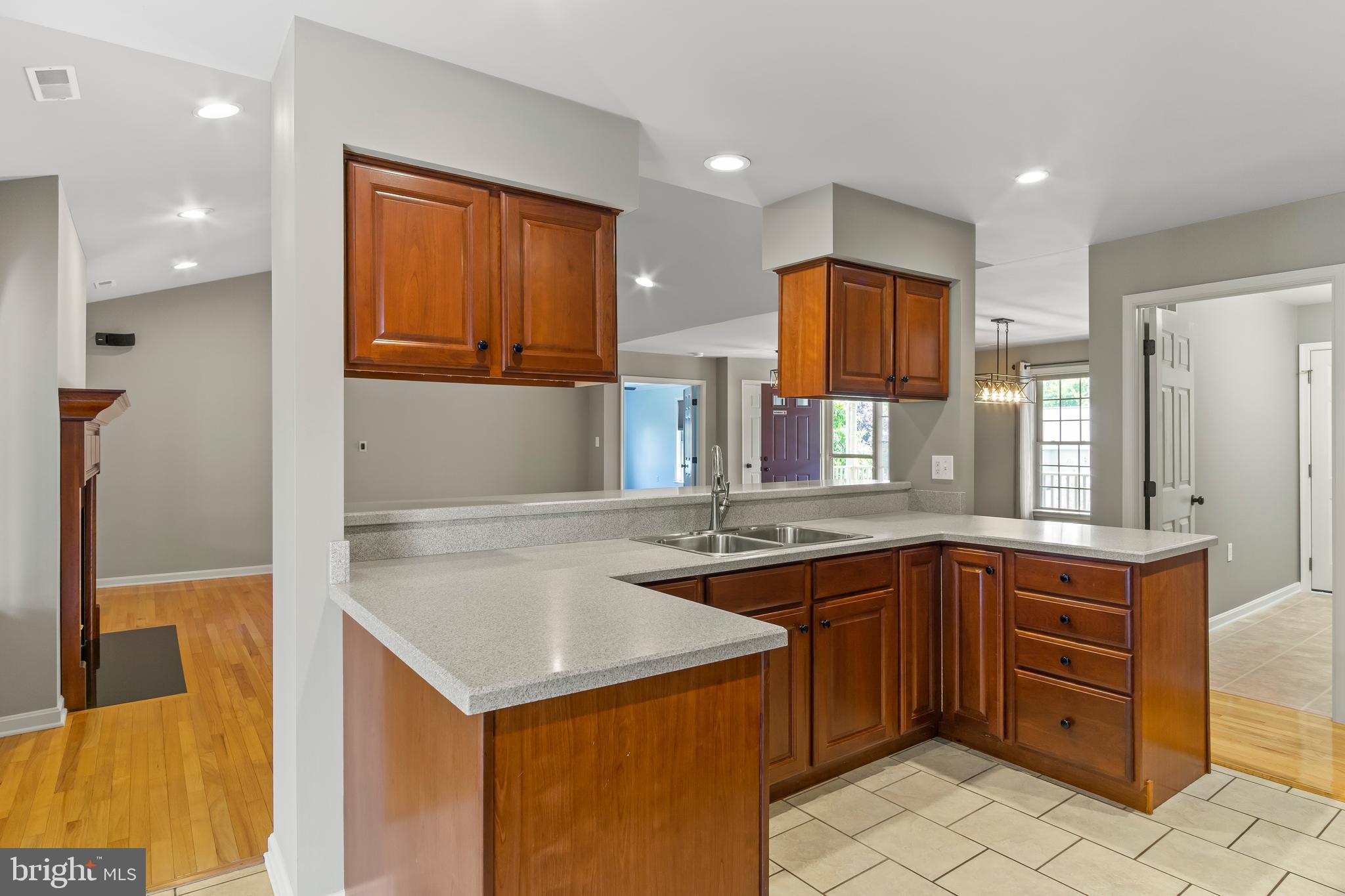 SPRING MILLS - Residential