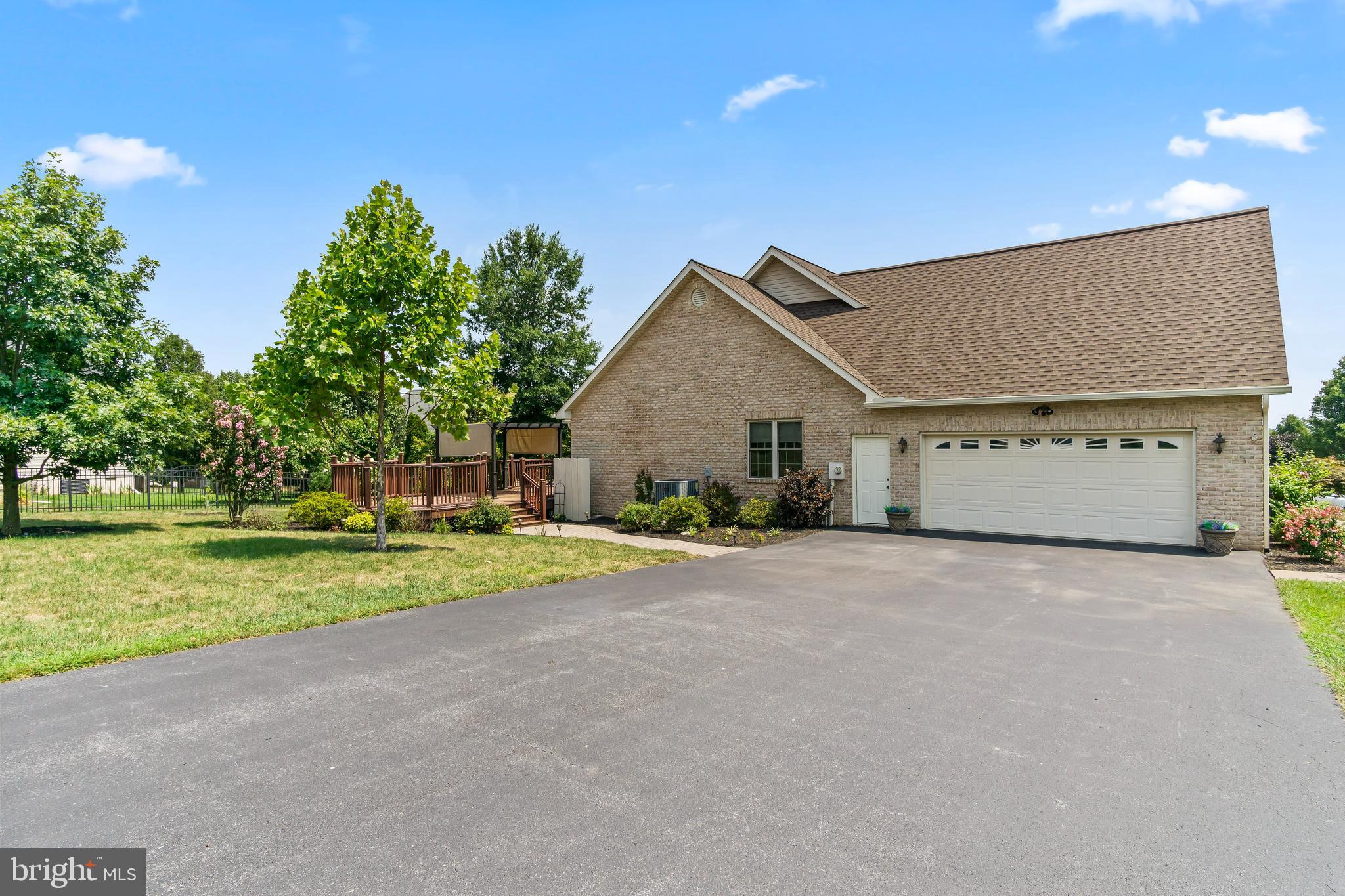 SPRING MILLS - Residential