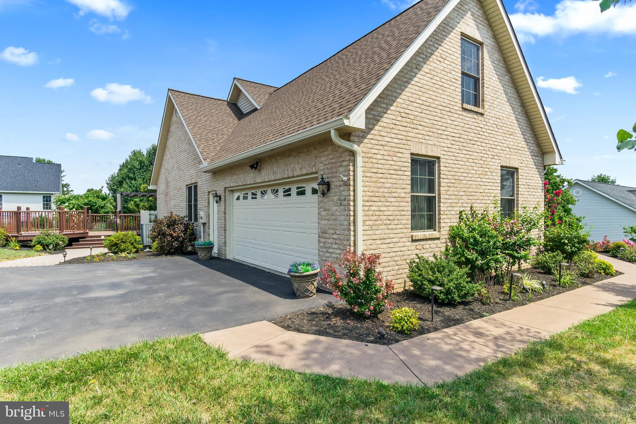 SPRING MILLS - Residential