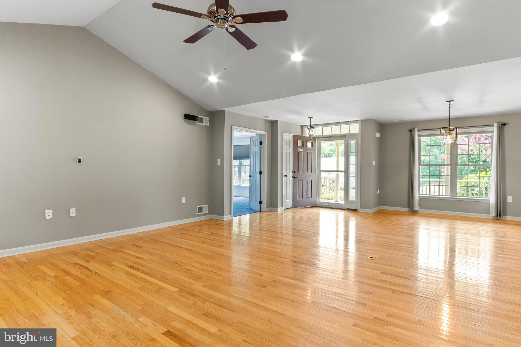 SPRING MILLS - Residential