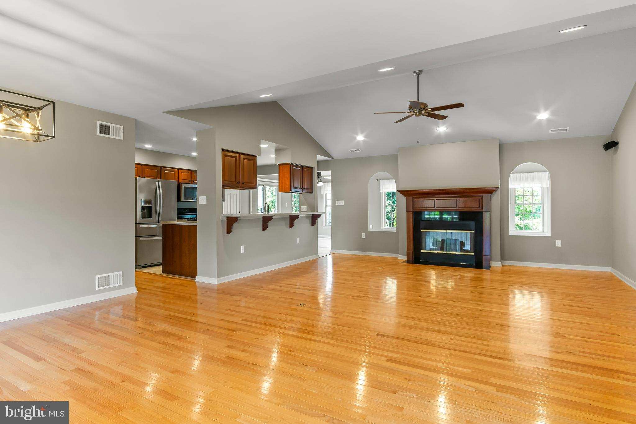 SPRING MILLS - Residential