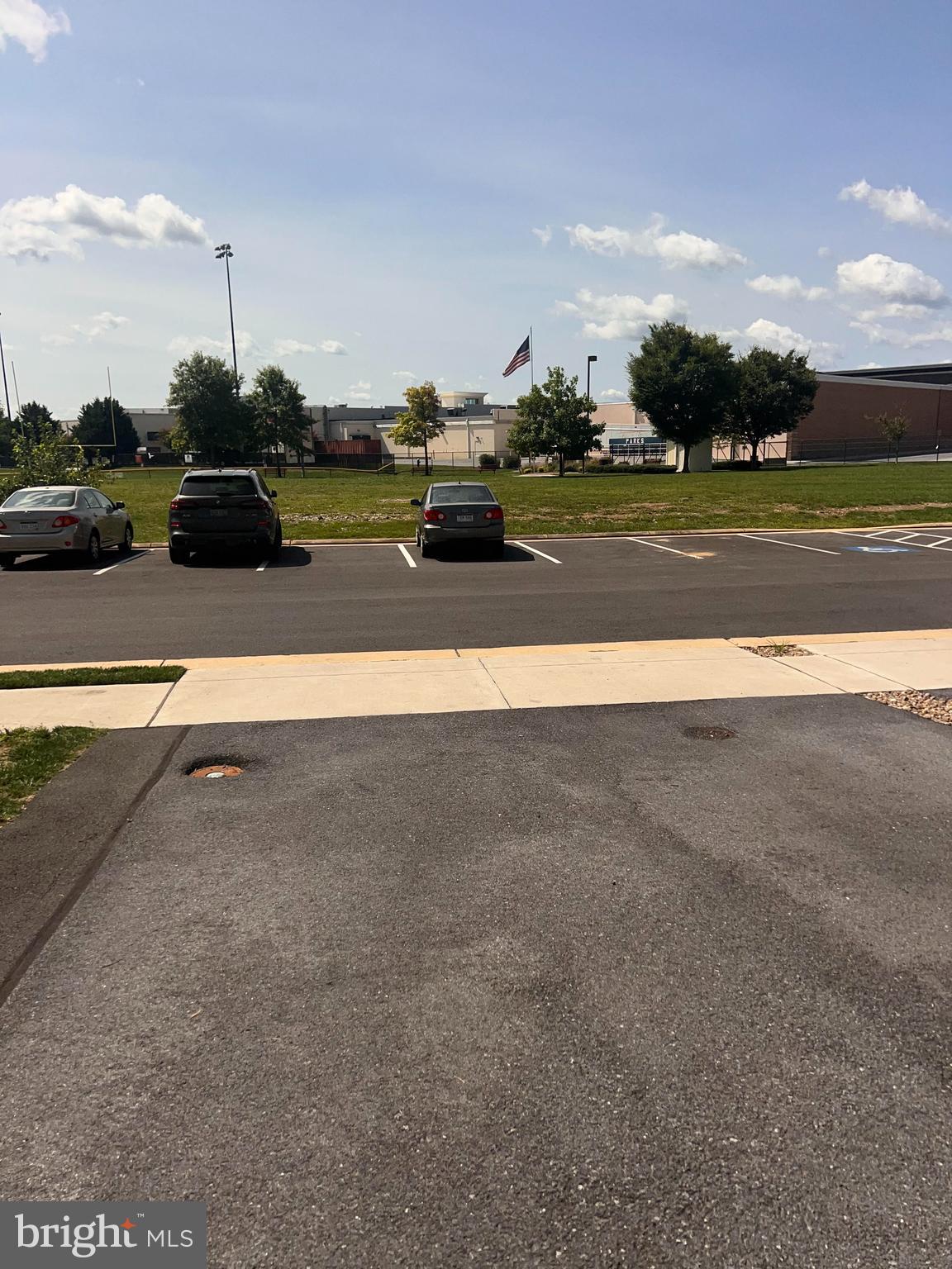 BRIAR RUN - Residential Lease