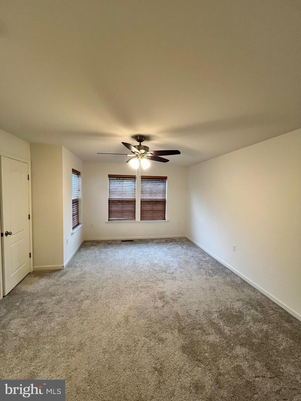 BRIAR RUN - Residential Lease