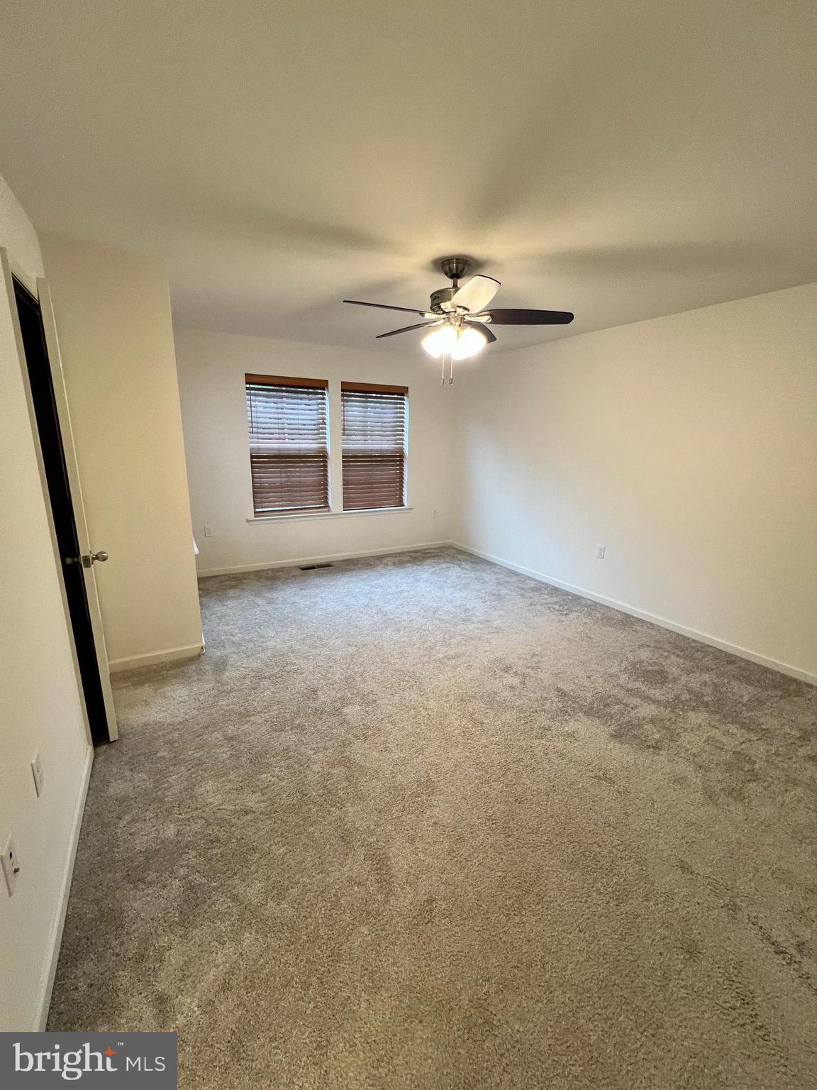 BRIAR RUN - Residential Lease