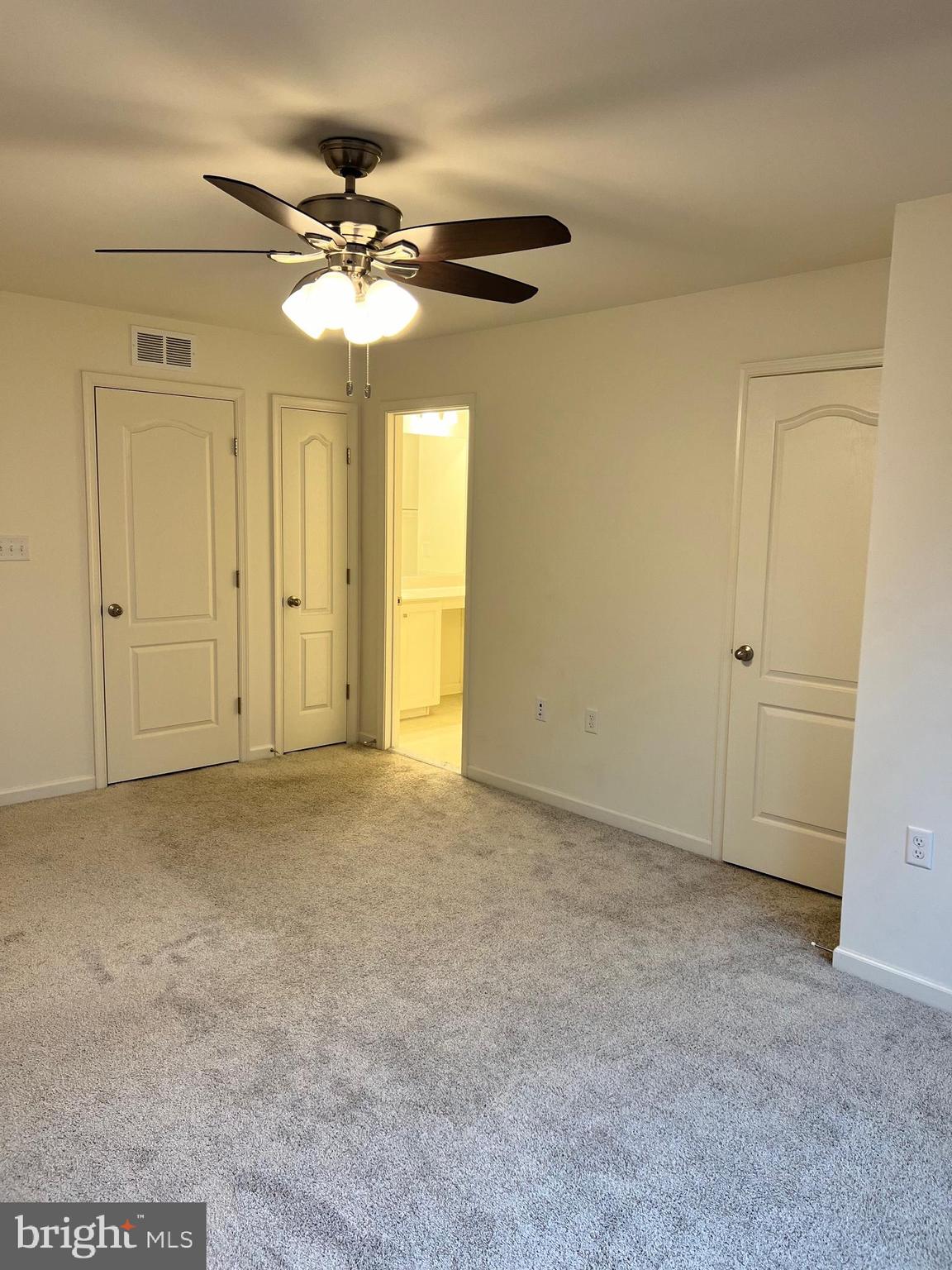 BRIAR RUN - Residential Lease