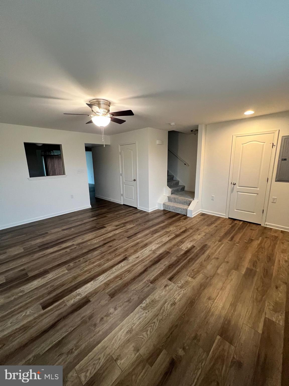 BRIAR RUN - Residential Lease