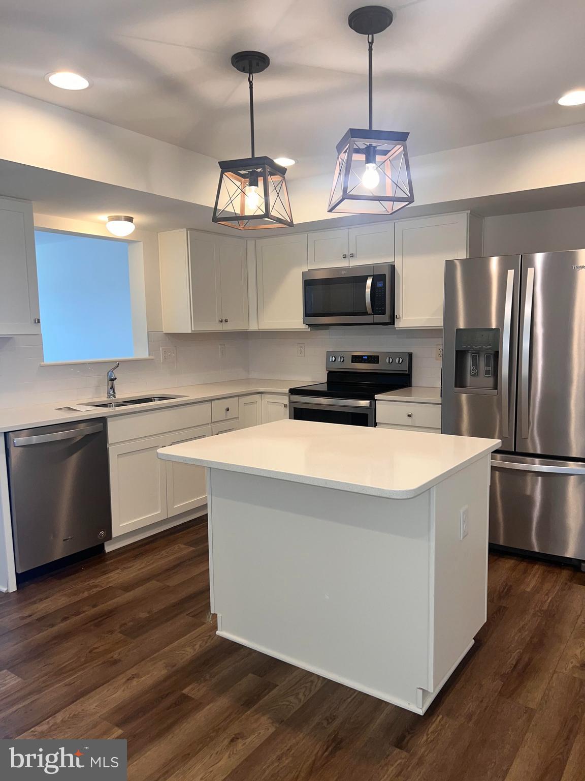 BRIAR RUN - Residential Lease