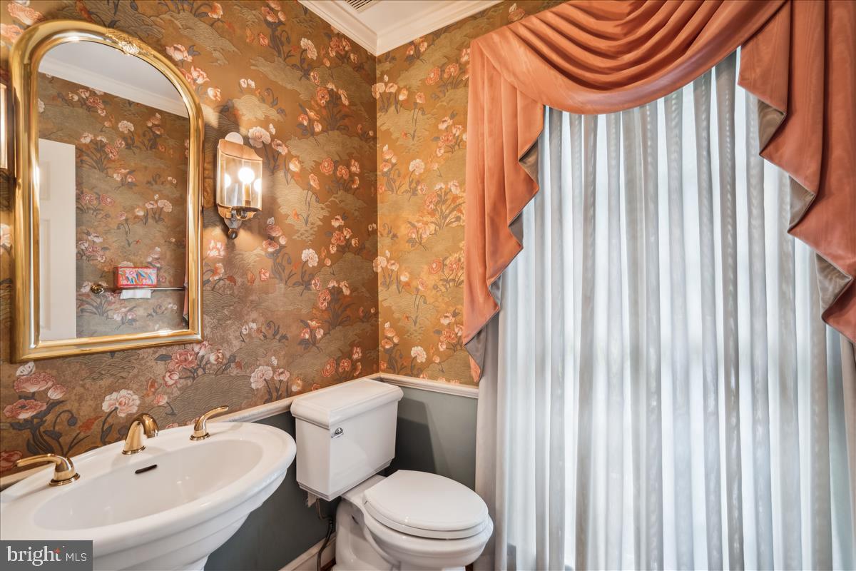 BRADLEY HILLS GROVE - Residential