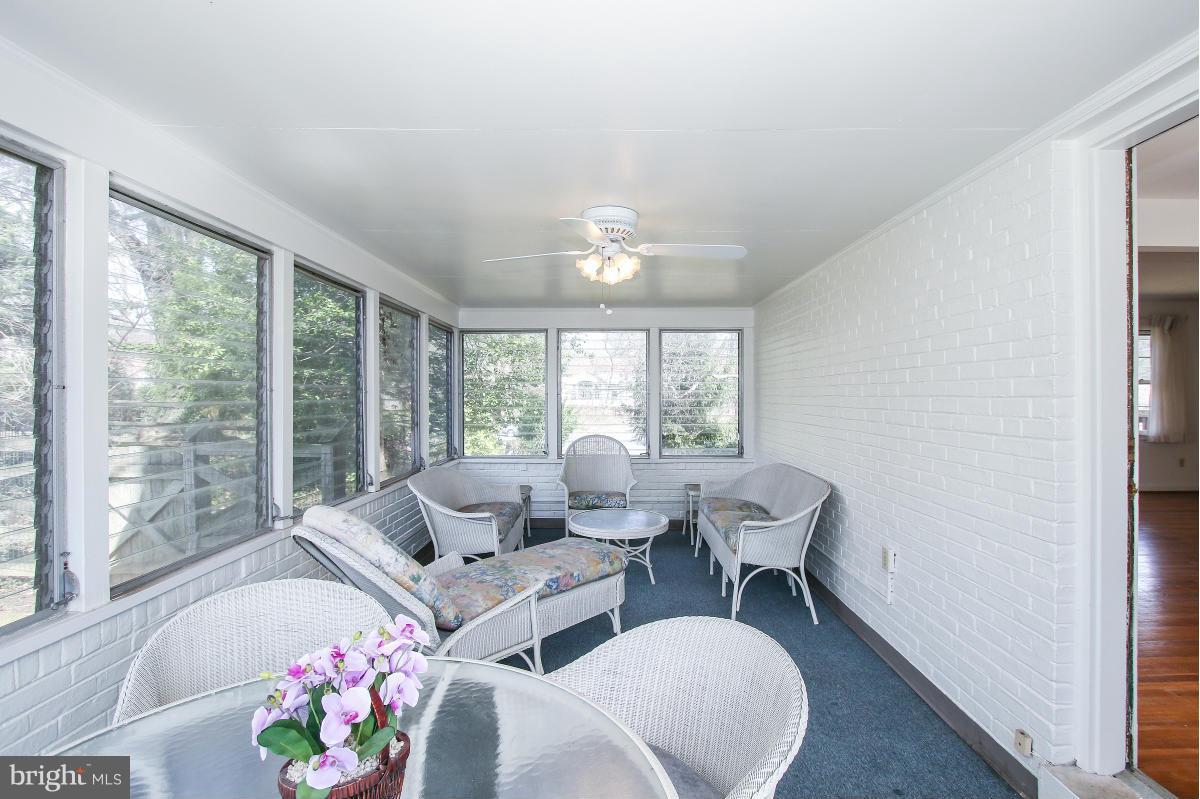 WOODBURN - Residential