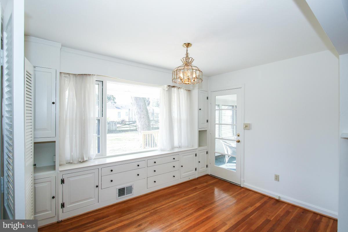 WOODBURN - Residential