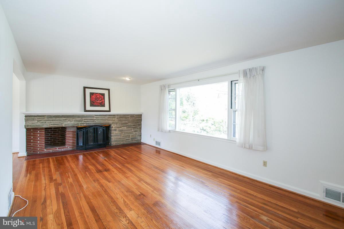 WOODBURN - Residential