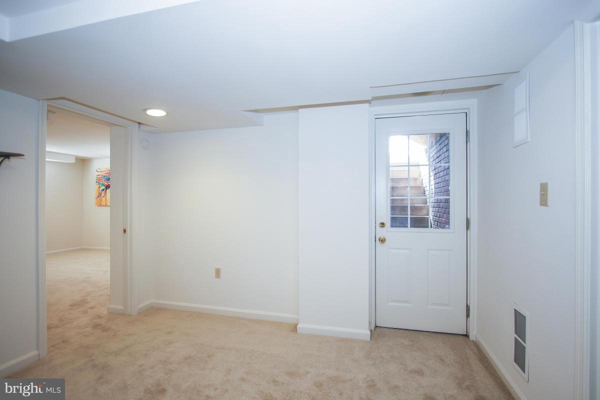 WOODBURN - Residential