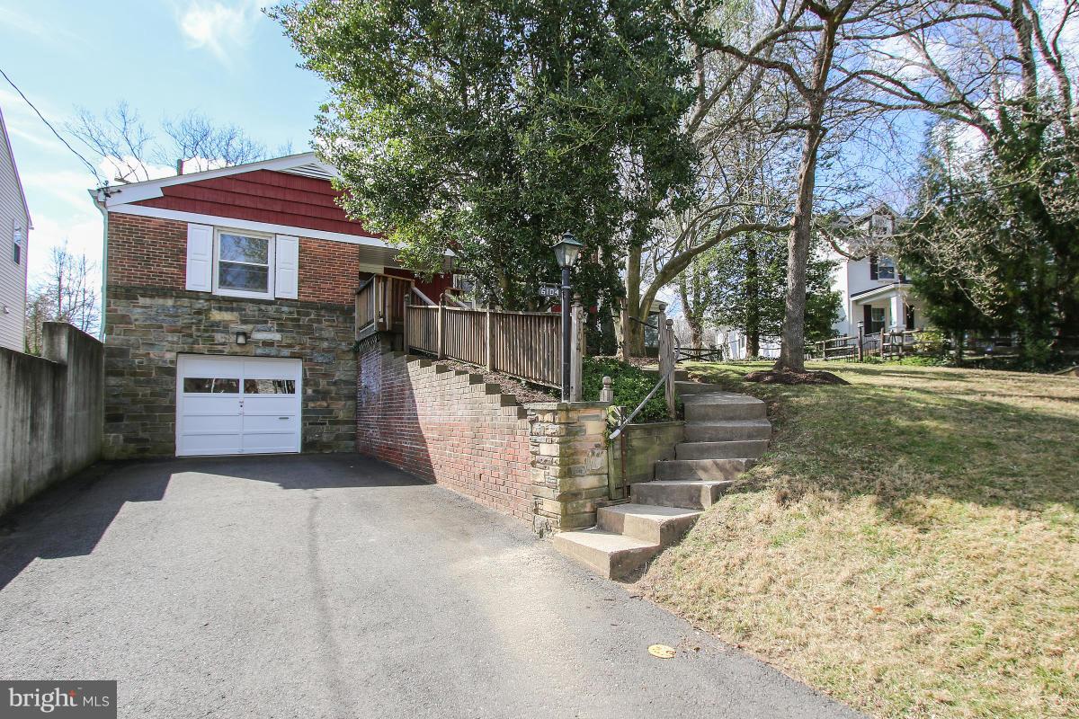 WOODBURN - Residential