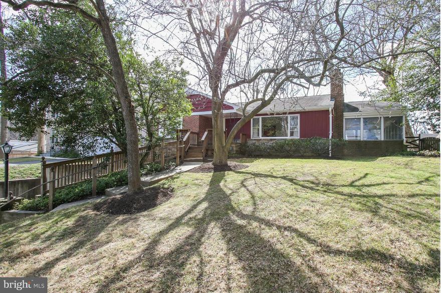 Awesome Location! Close to Shopping, Downtown and 495.  Service Road NOT directly on River Road. 3 Bedroom House with, Hardwood Floors, Built Ins, 1 car Garage, Sun porch, deck, and large tree lined back yard in Whitman school district.