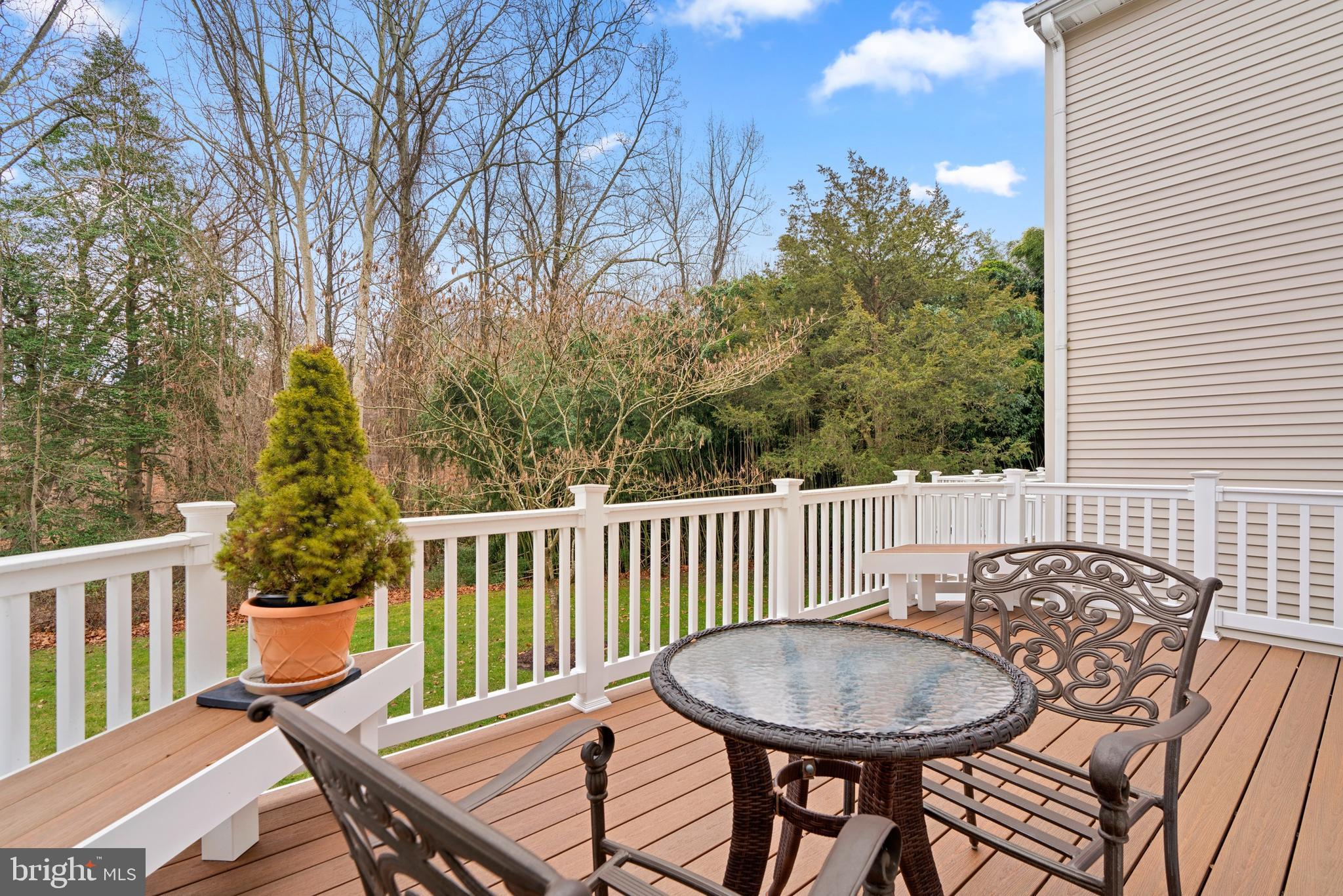 THE CEDARS - Residential