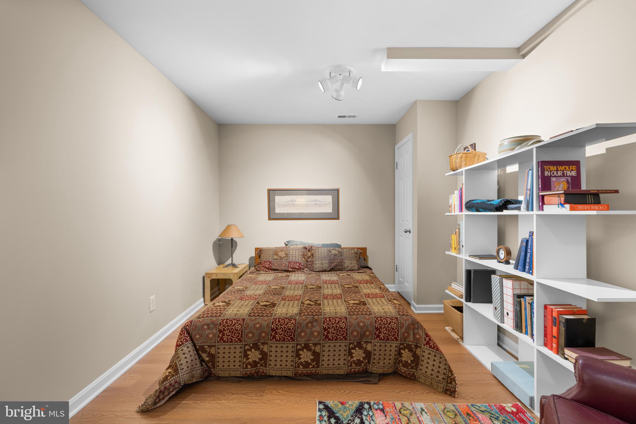 THE CEDARS - Residential