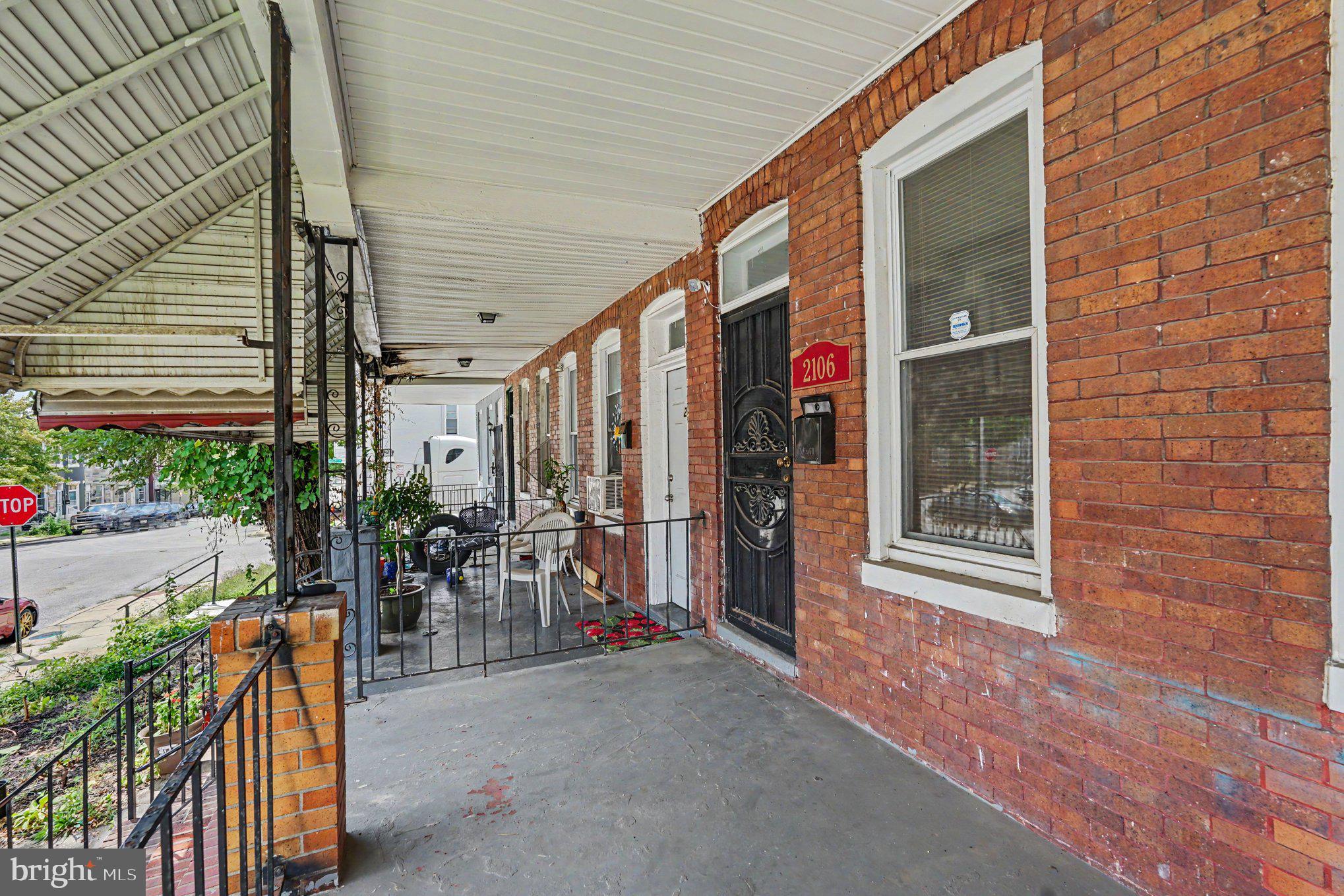2106 N SMALLWOOD STREET