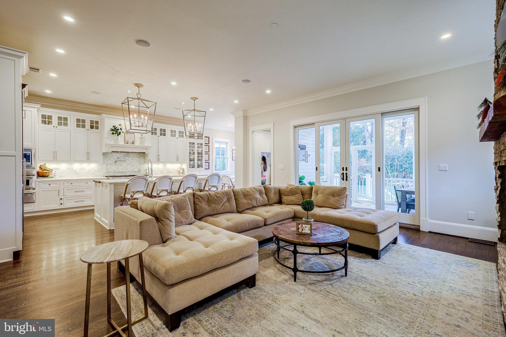 LYON PARK - Residential