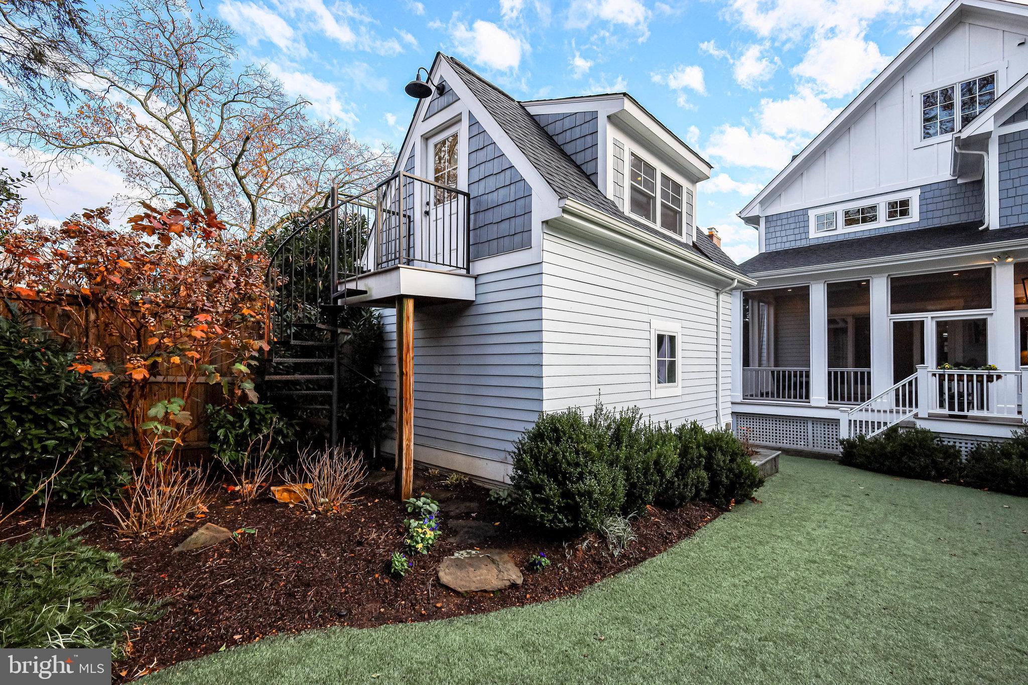 LYON PARK - Residential