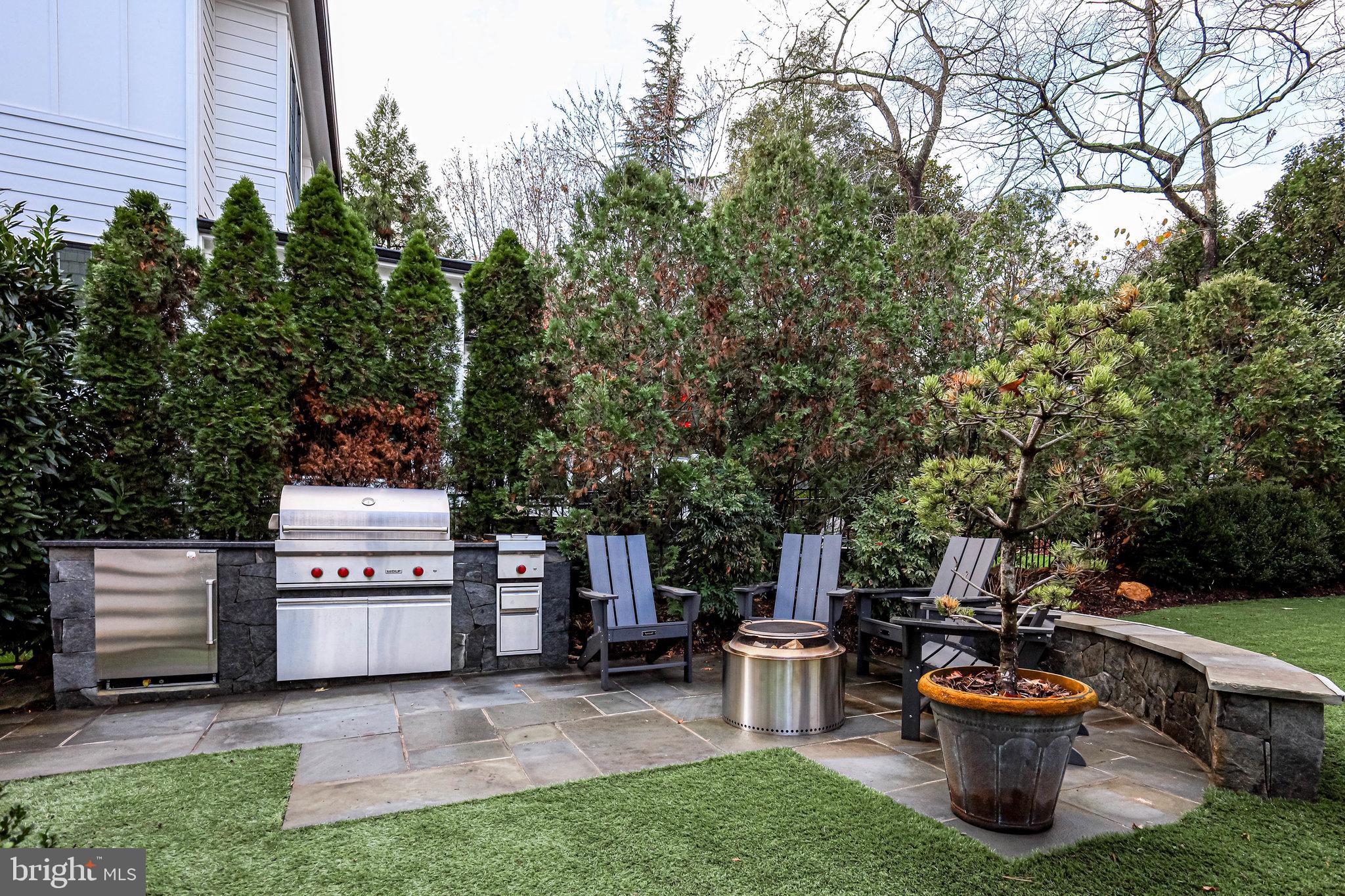 LYON PARK - Residential