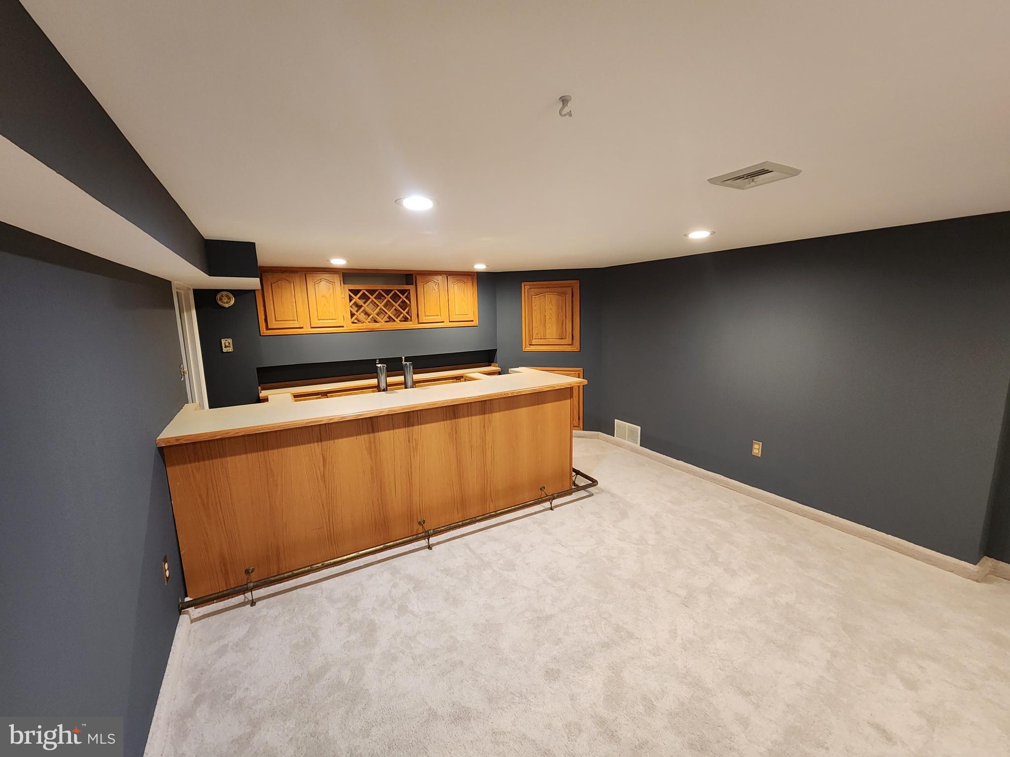 LAKEVIEW ESTS - Residential