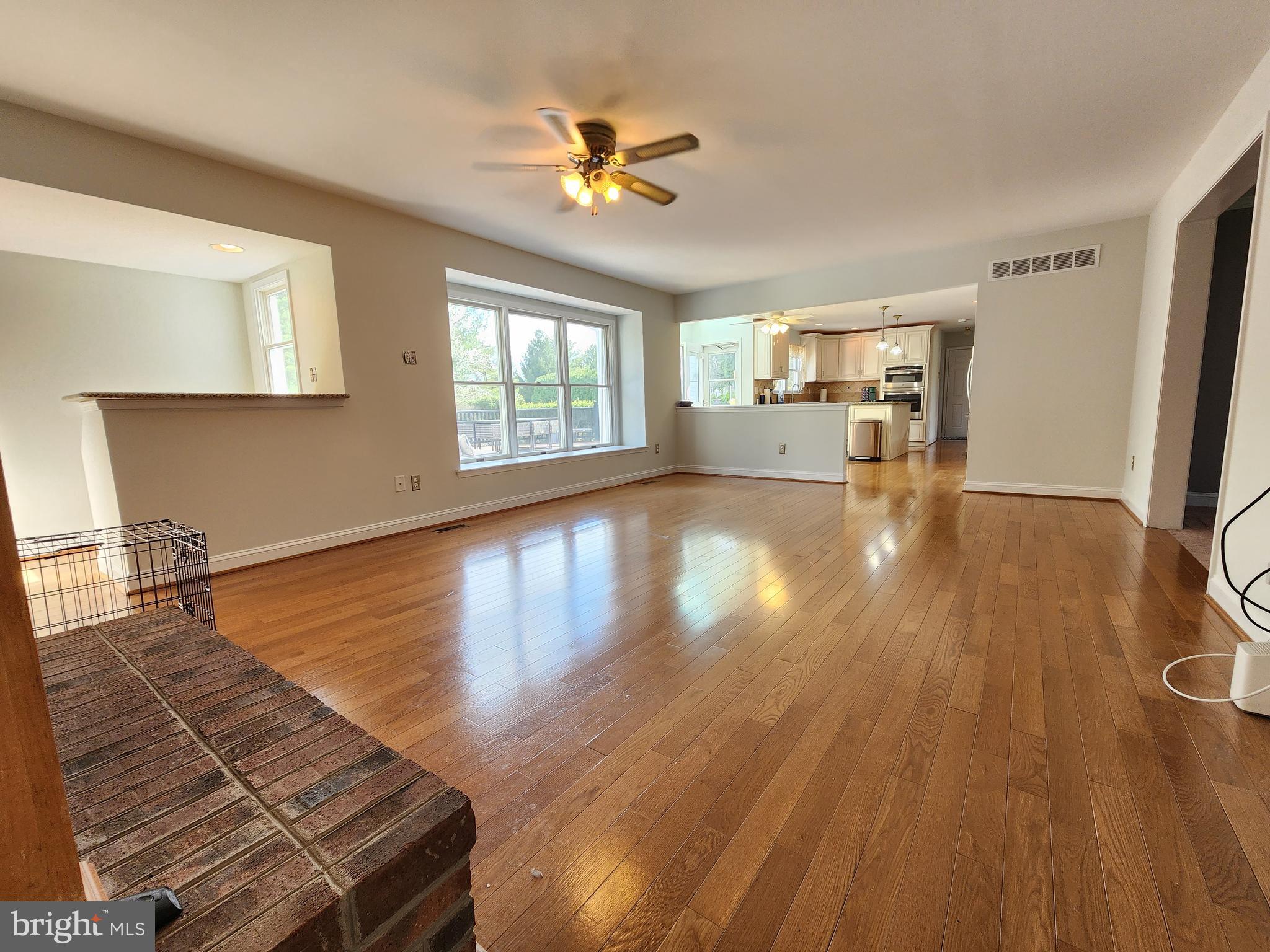 LAKEVIEW ESTS - Residential