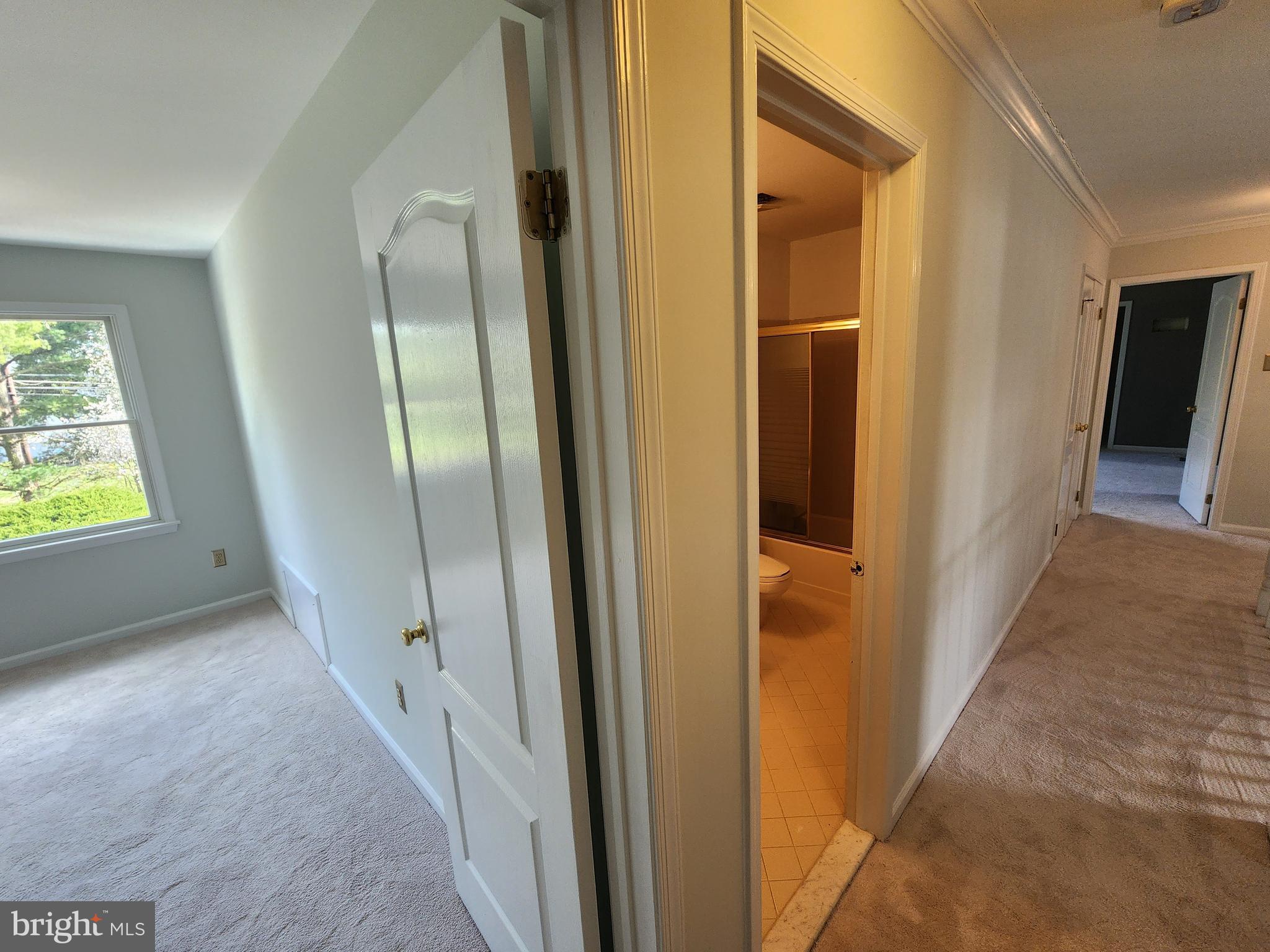 LAKEVIEW ESTS - Residential