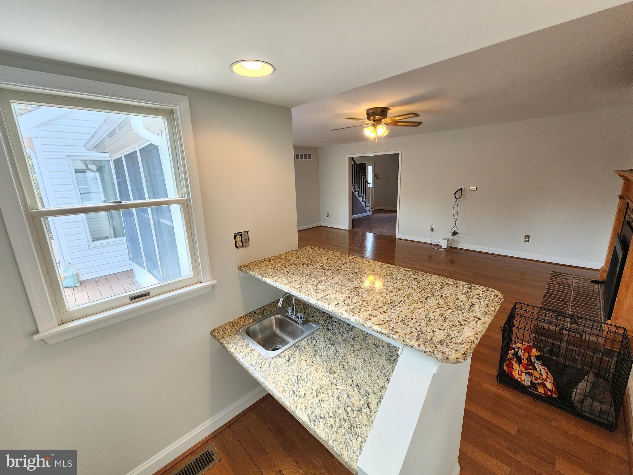 LAKEVIEW ESTS - Residential