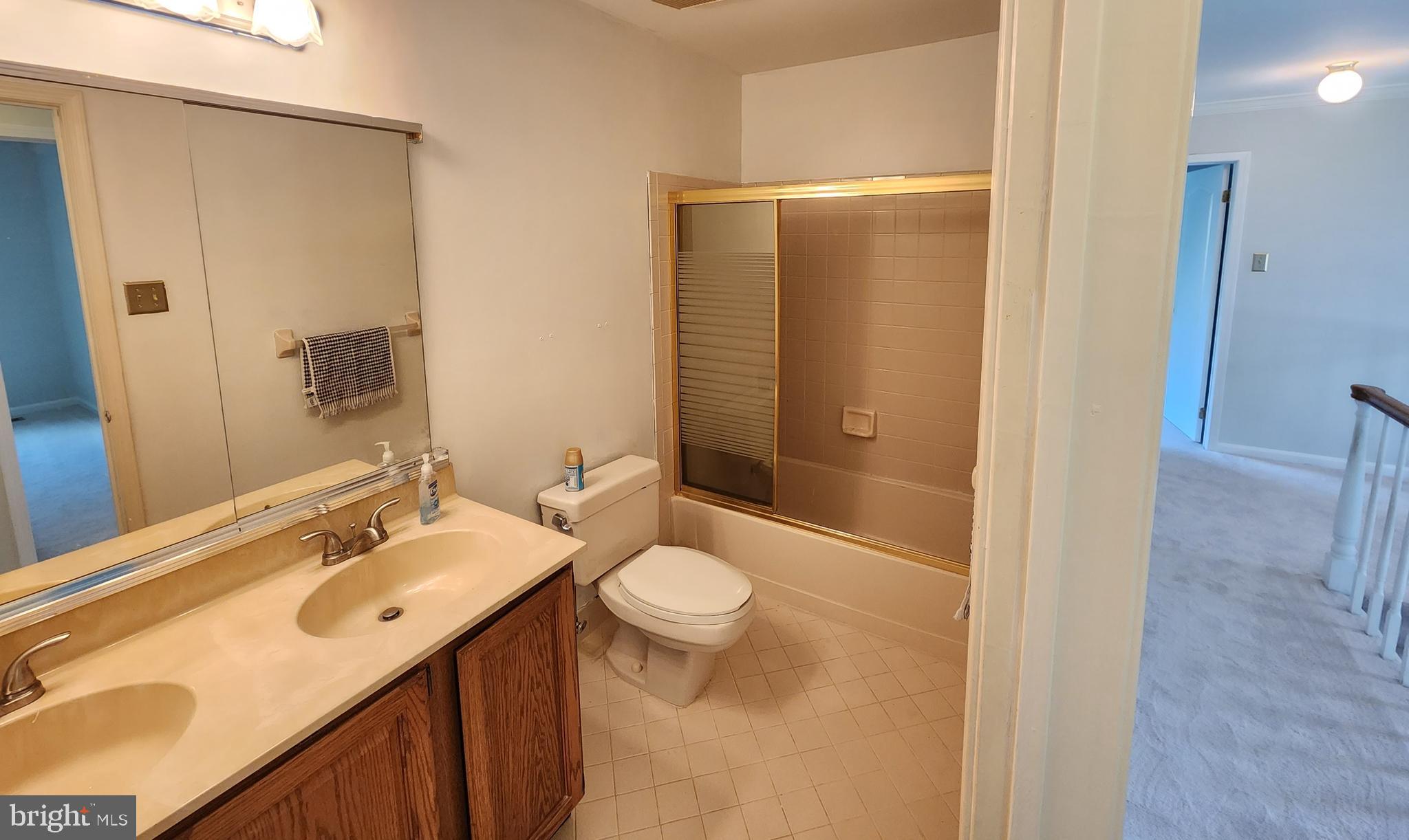 LAKEVIEW ESTS - Residential