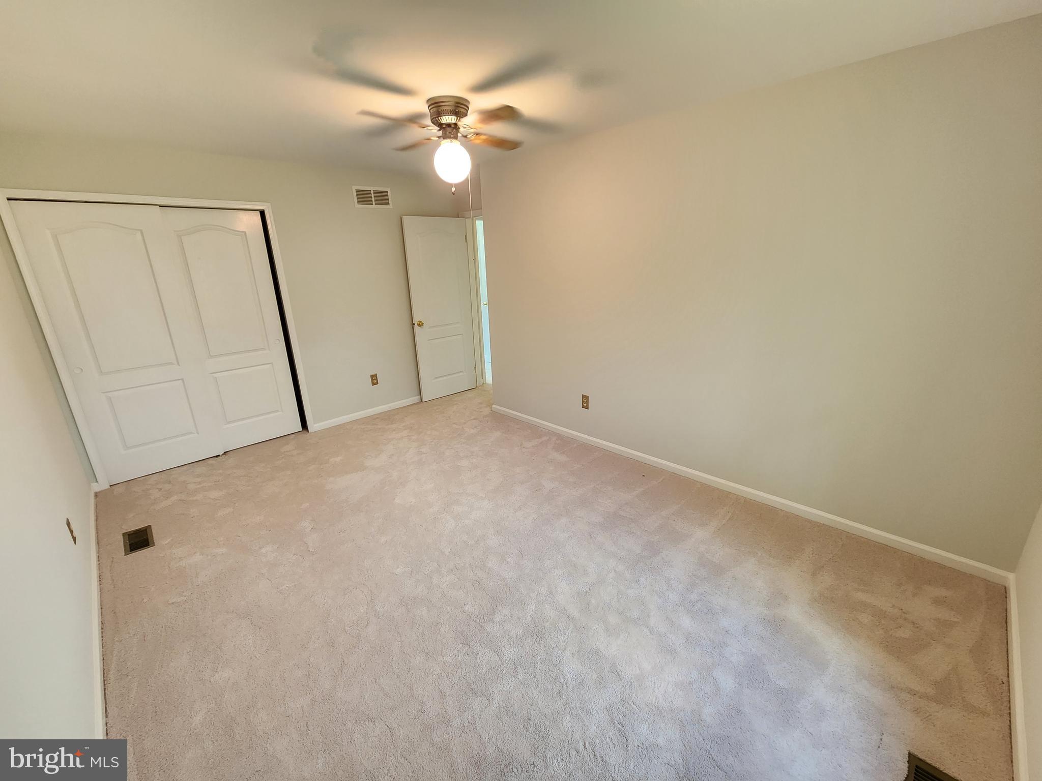 LAKEVIEW ESTS - Residential