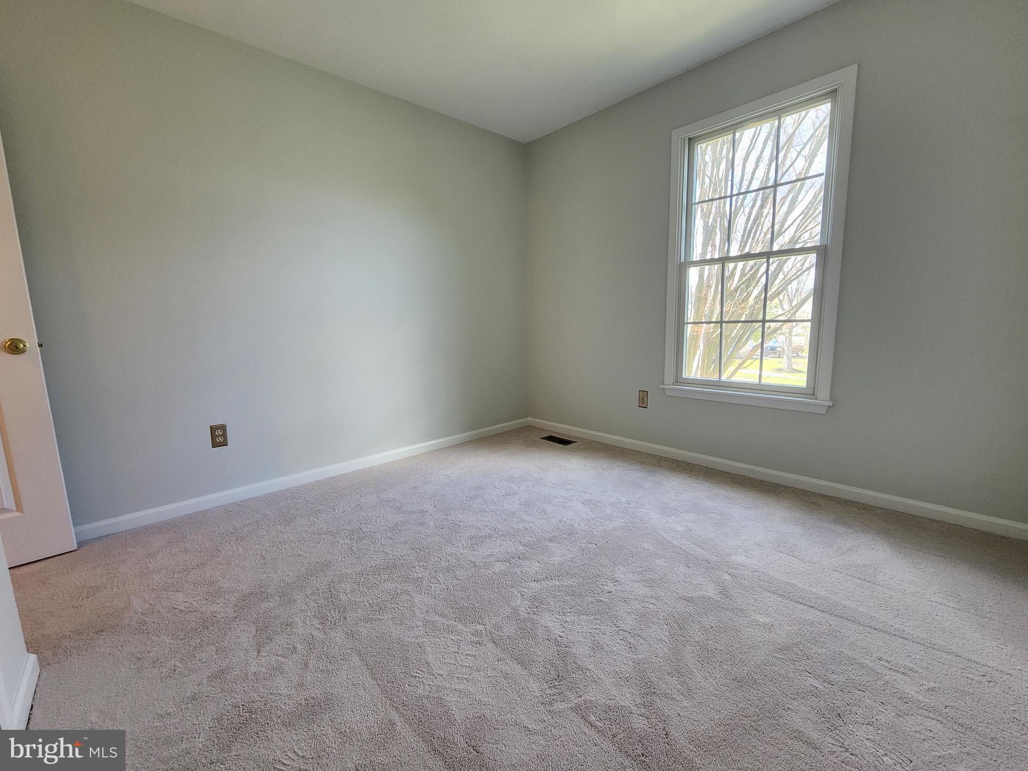 LAKEVIEW ESTS - Residential