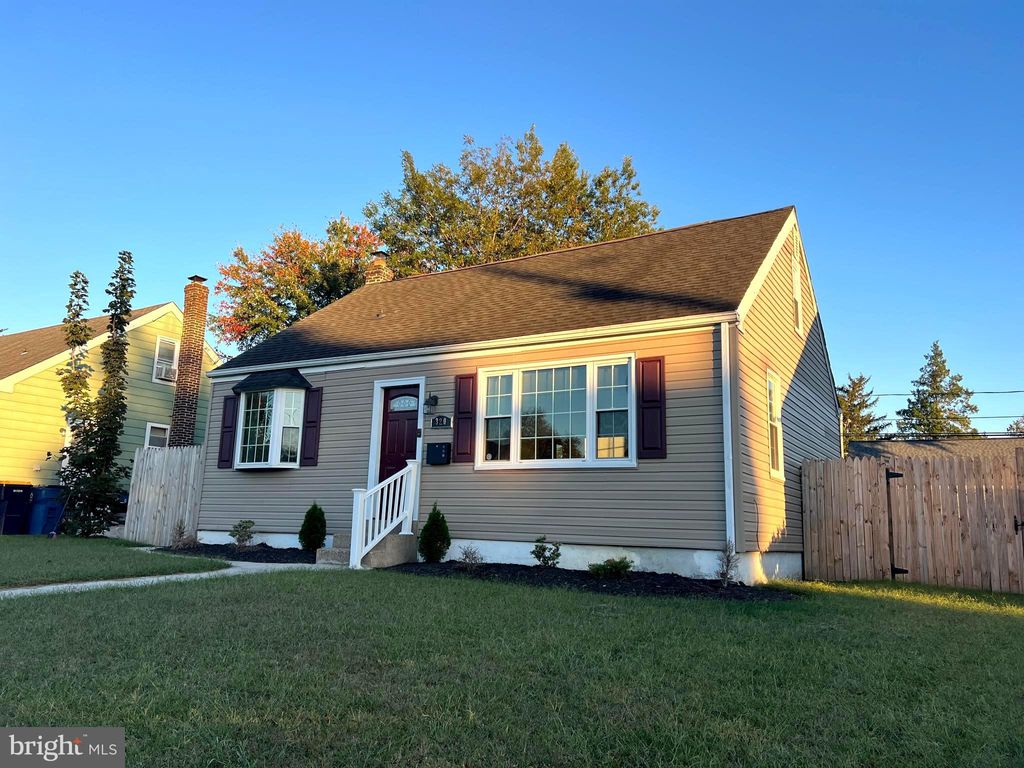 Photo of 320 Olga Road, WILMINGTON, DE 19805 (MLS # DENC2090548)