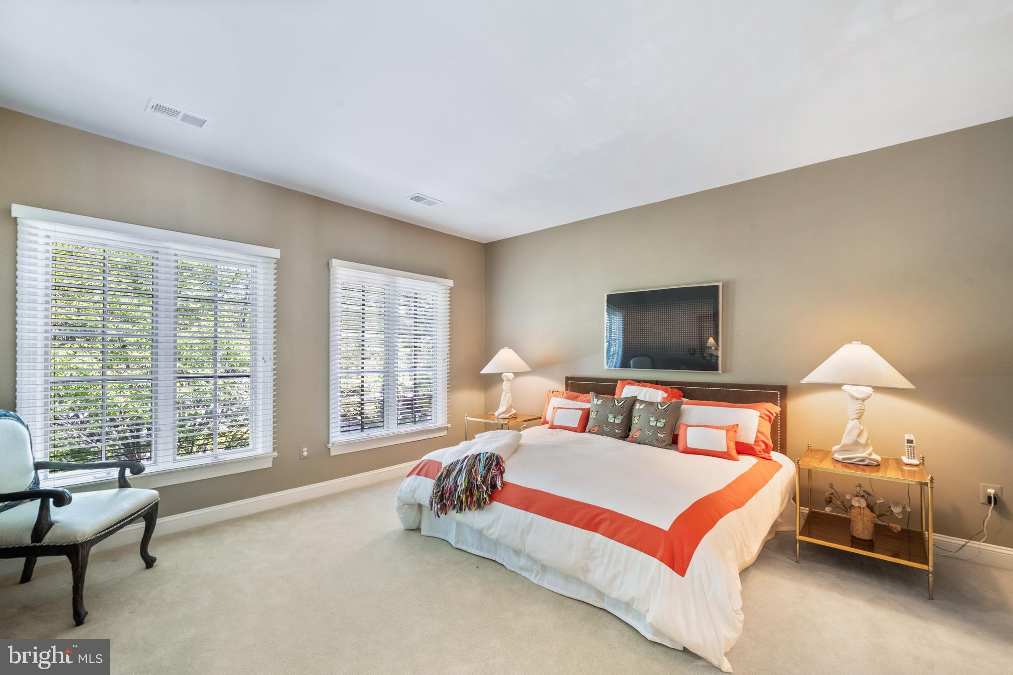 MAPLEWOOD - Residential