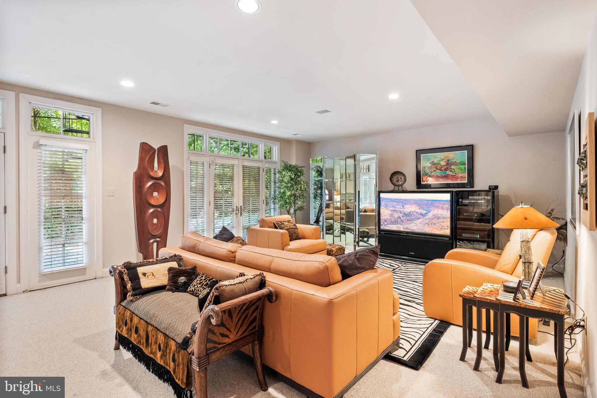 MAPLEWOOD - Residential