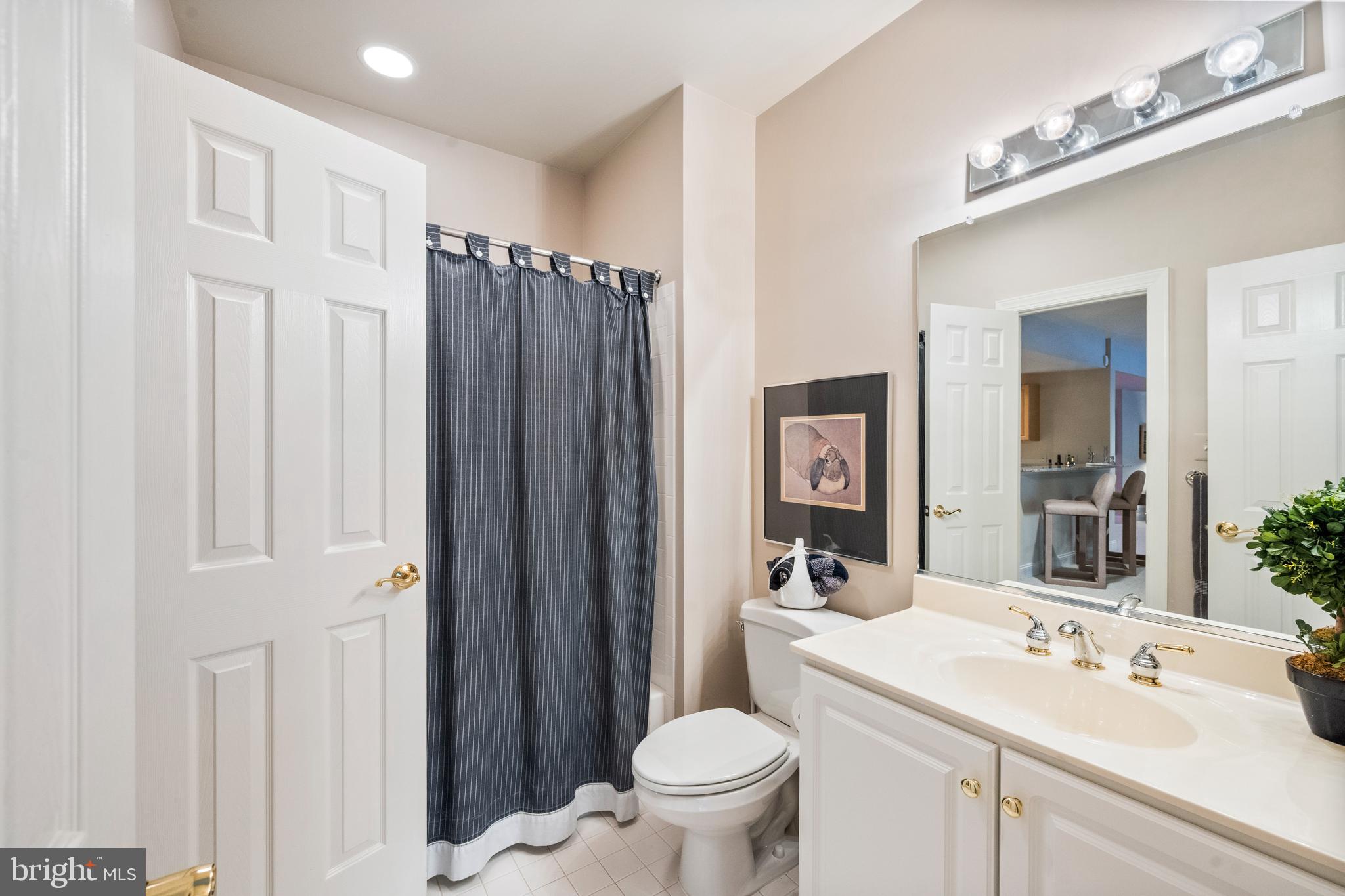 MAPLEWOOD - Residential