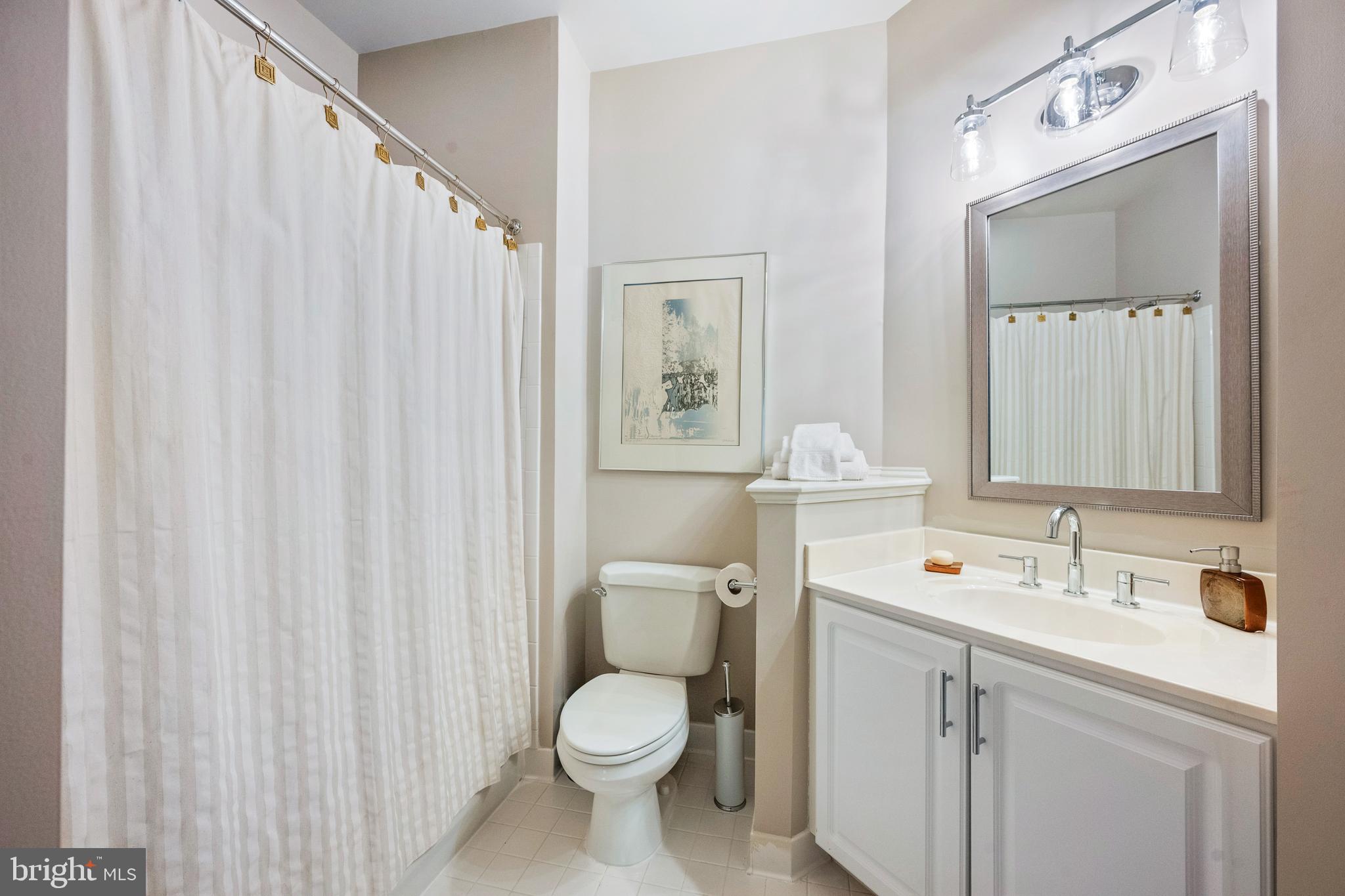 MAPLEWOOD - Residential