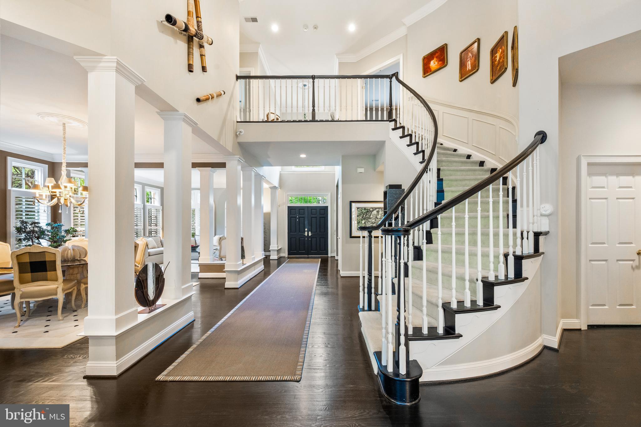 7414 OLD MAPLE SQUARE