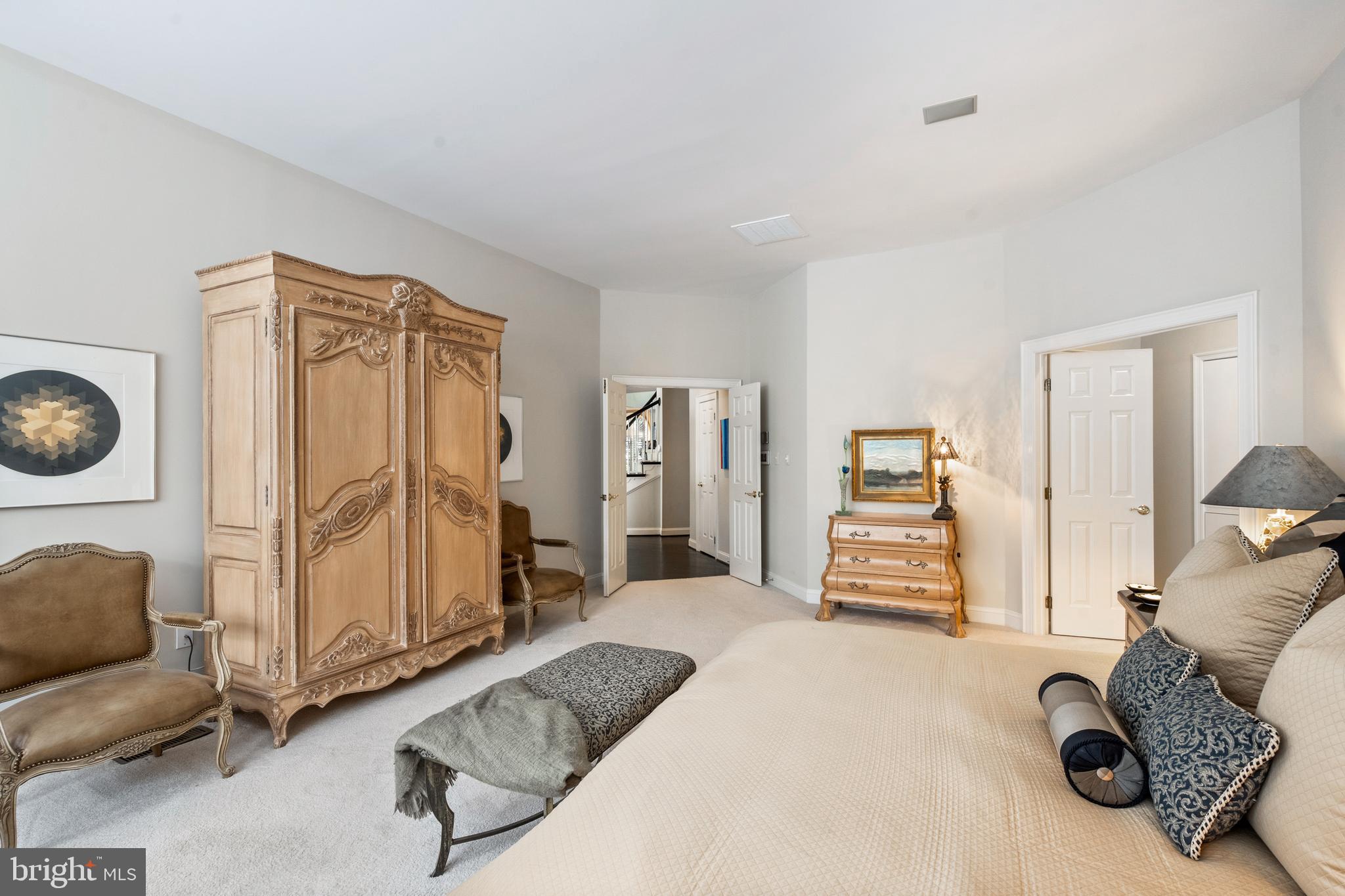 MAPLEWOOD - Residential