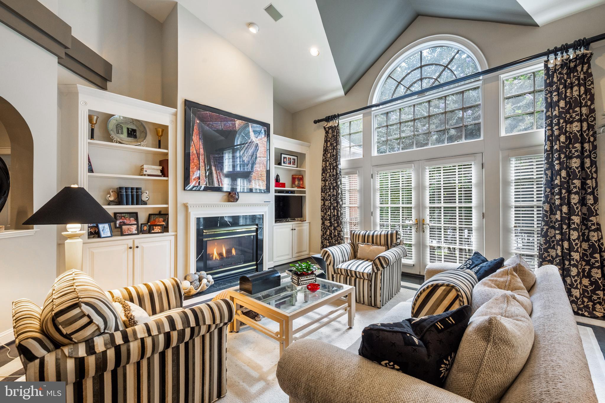 MAPLEWOOD - Residential