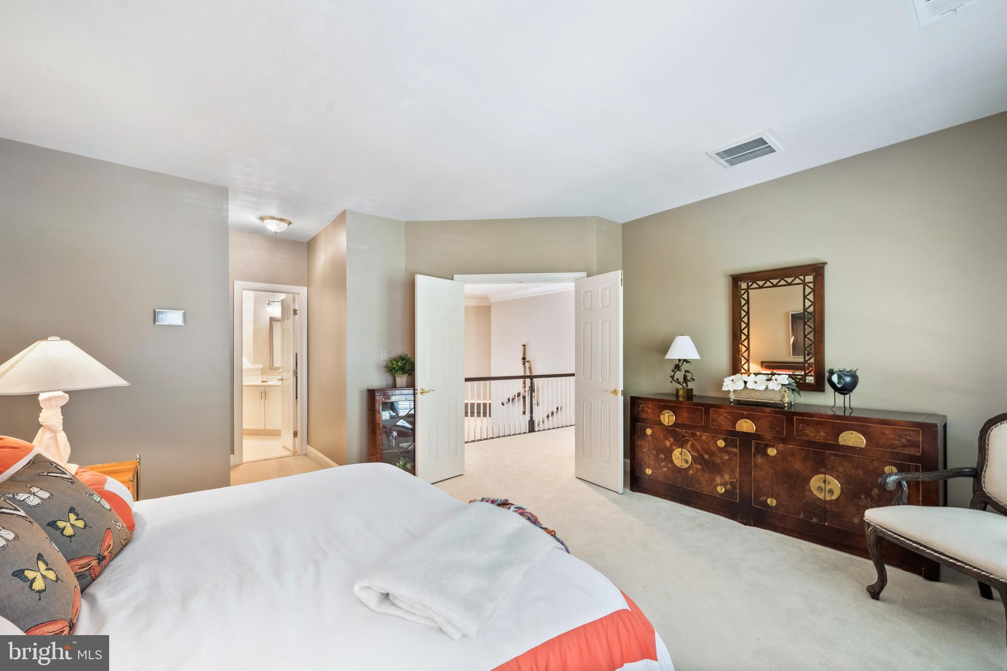 MAPLEWOOD - Residential