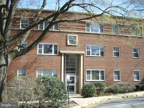 Condo For Rent - 1305 N Ode Street #304<br/> ARLINGTON, VA 22209